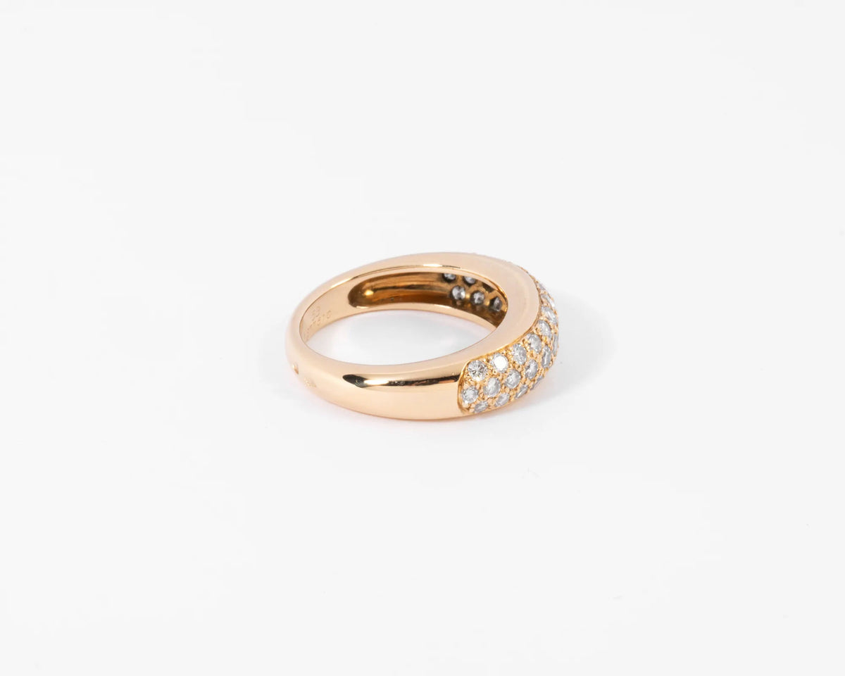 Yellow gold ring paved with diamonds from Cartier