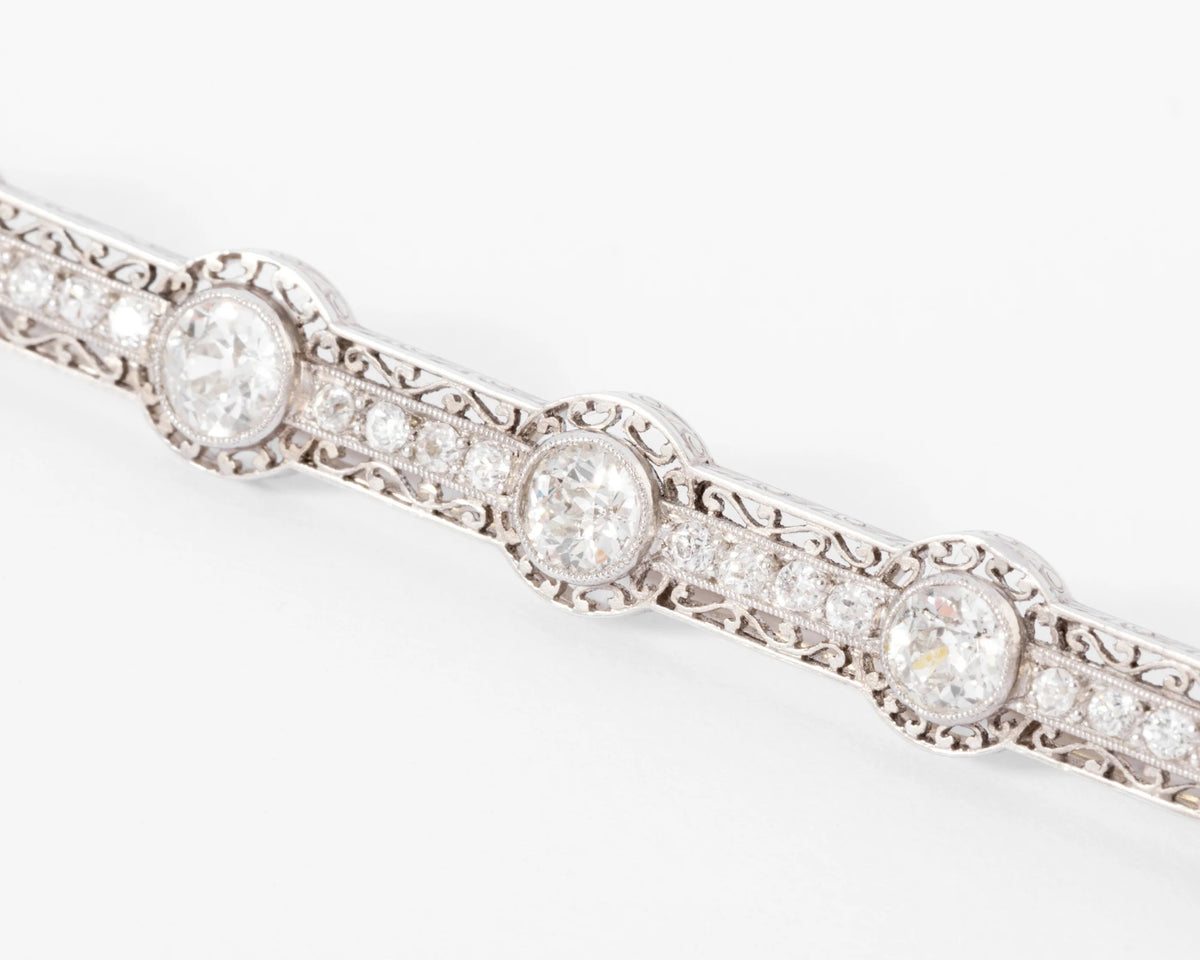 Art Deco period platinum and diamond brooch
