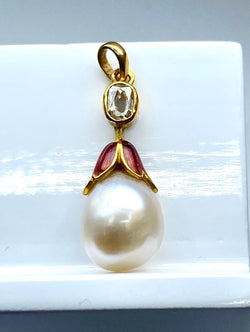 Pendentif perle fine , diamant ,or ,époque vers 1900