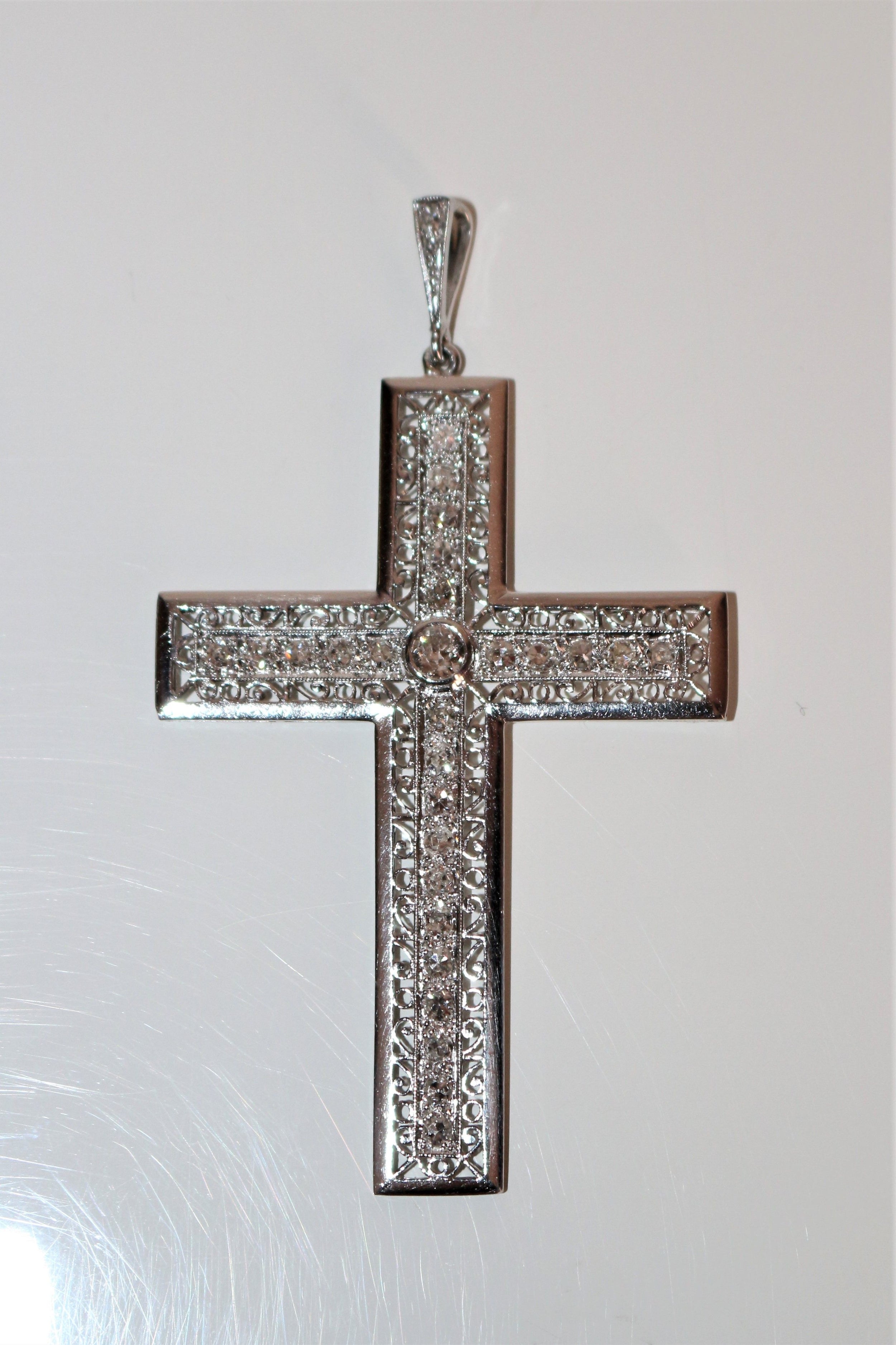 Pendentif Croix En Platine Et Diamants Art Déco