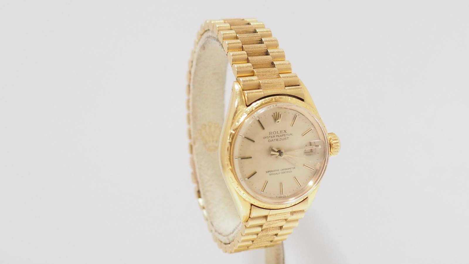 Montre Rolex Lady Oyster Perpetual en or jaune 18kt