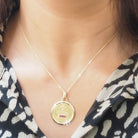 Collier médaille d'amour Augis en or jaune diamants