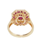 Bague octogonale en or jaune, rubis ovale et diamants