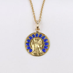 Médaille Art Nouveau Fréderic de Vernon en or et émail plique-à-jour bleu - Castafiore