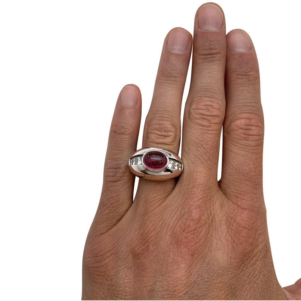 White gold, pink tourmaline and diamond ring
