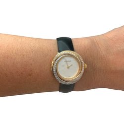 Montre Cartier "Trinity", 3 ors, diamants, cuir. - Castafiore