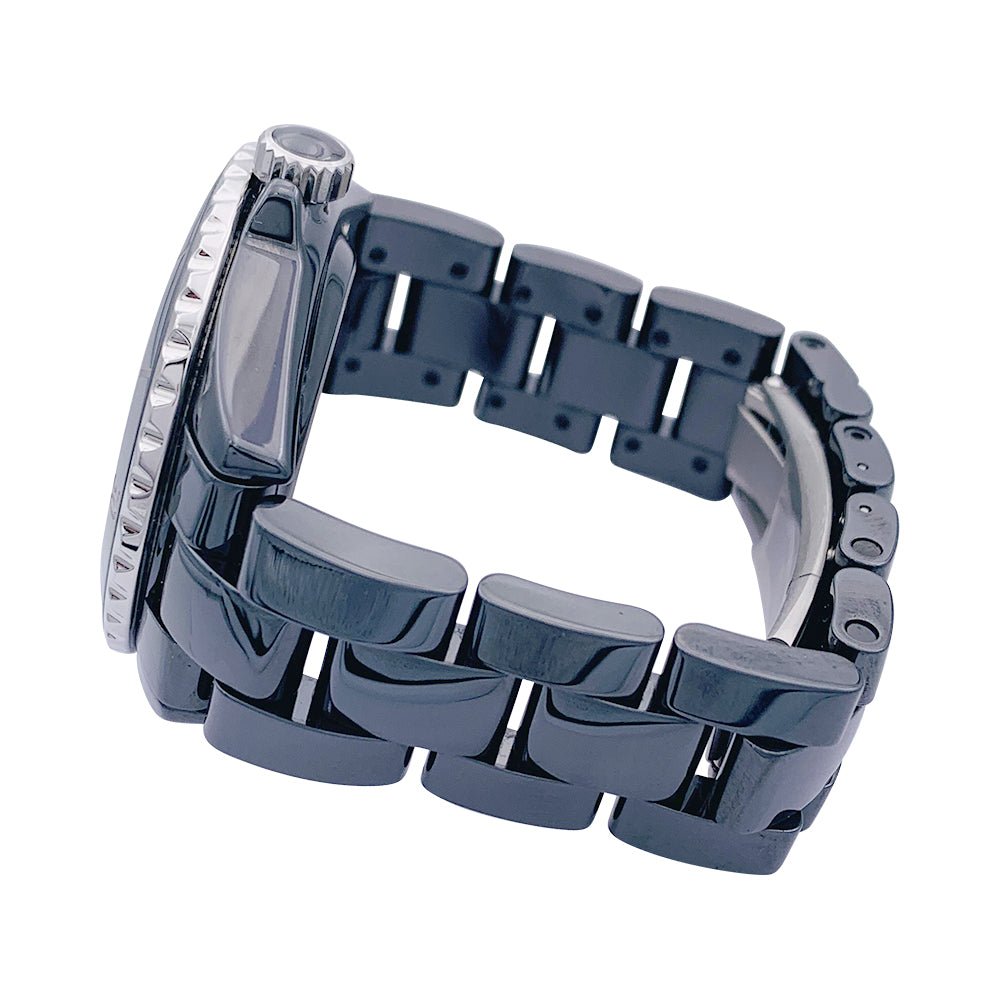 Montre Chanel J12 céramique noire, diamants. - Castafiore