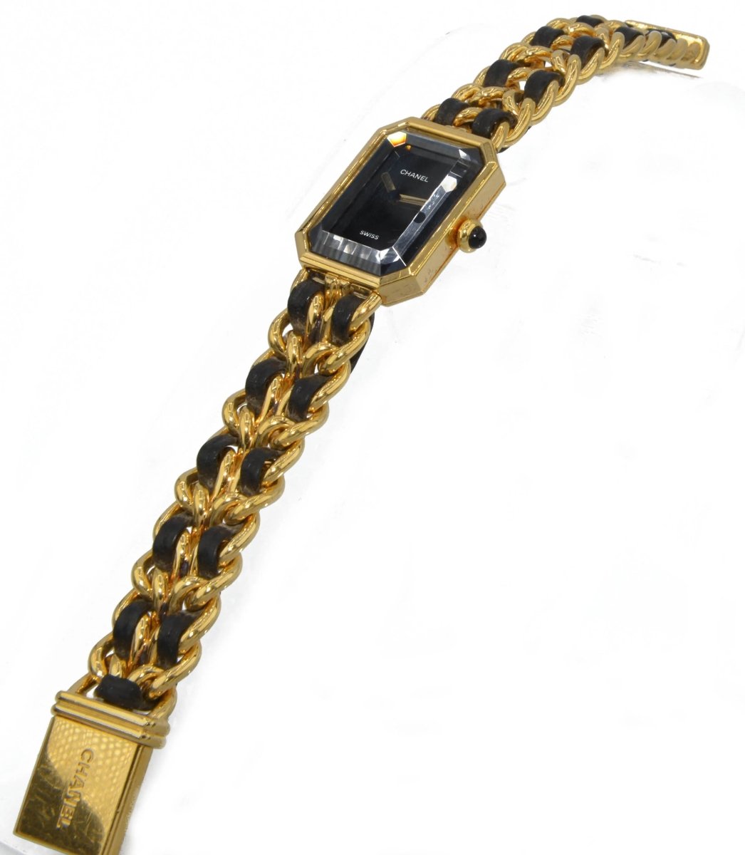 Montre Chanel ma première en métal doré - Castafiore