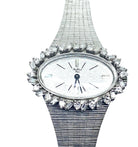 Montre de dame en or blanc et diamants ronds et baguettes. PAILLARD PARIS - Castafiore