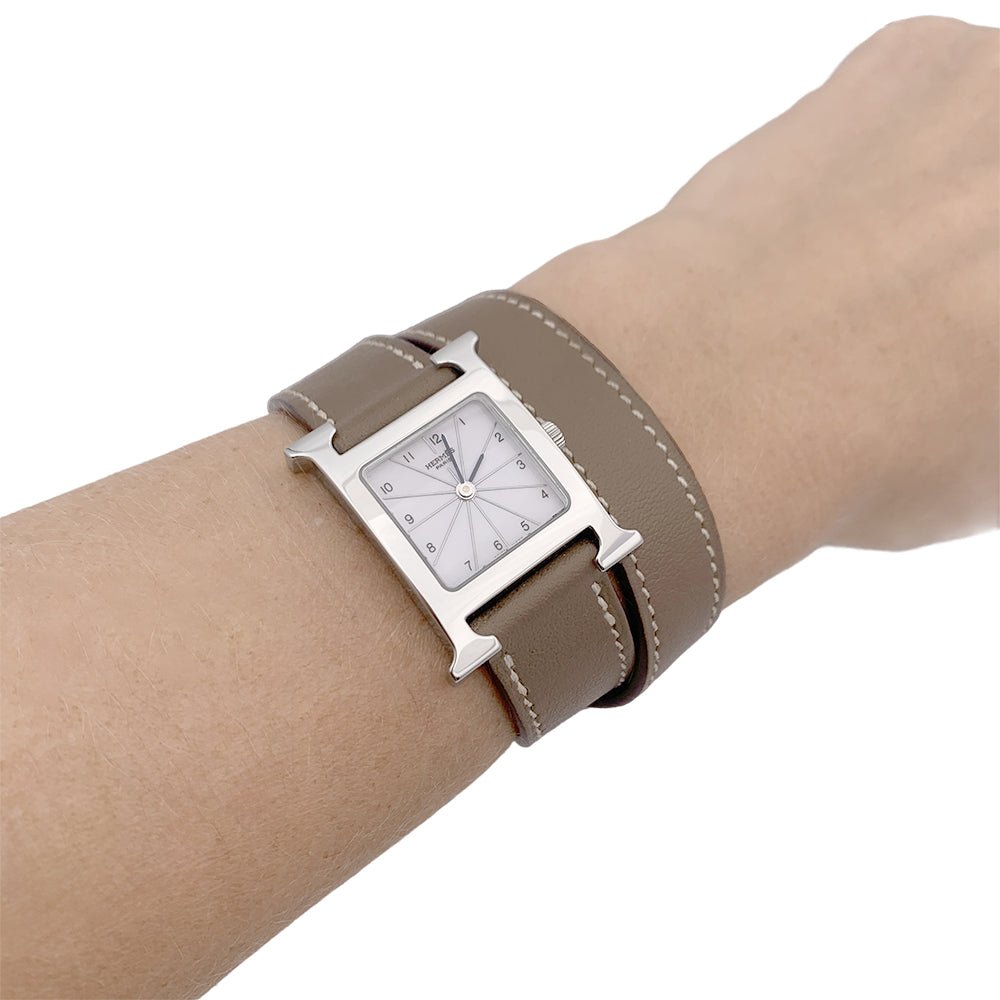 Montre HERMÈS,"Heure H", acier sur cuir - Castafiore