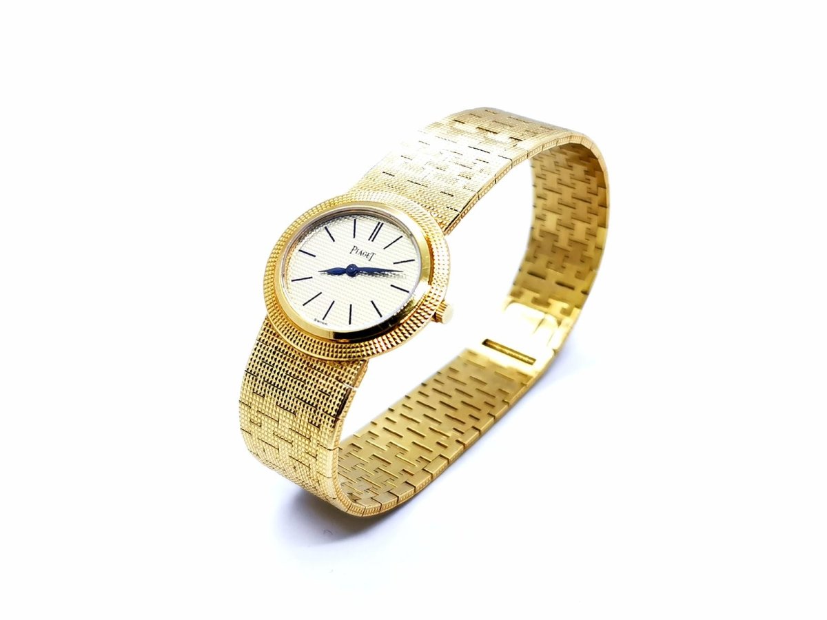 PIAGET watch in yellow gold