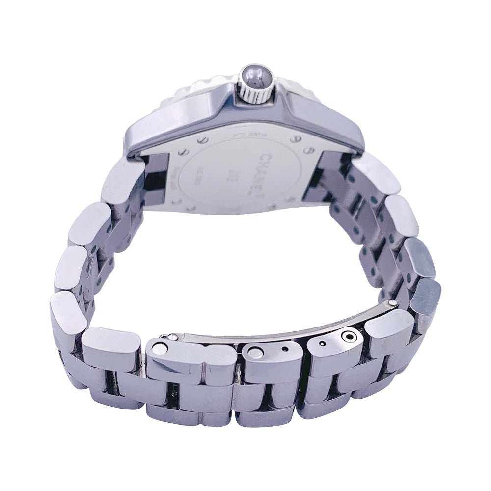 Montre Quartz CHANEL "J12 Chromatic" en acier céramique de titane - Castafiore