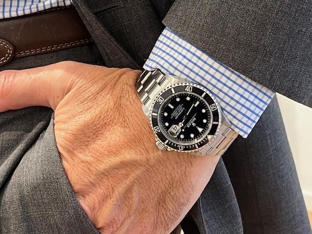 Montre ROLEX Submariner en acier - Castafiore