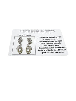 Orecchini oro 18 kt con diamanti naturali e perle, scritta Coppini. - Castafiore