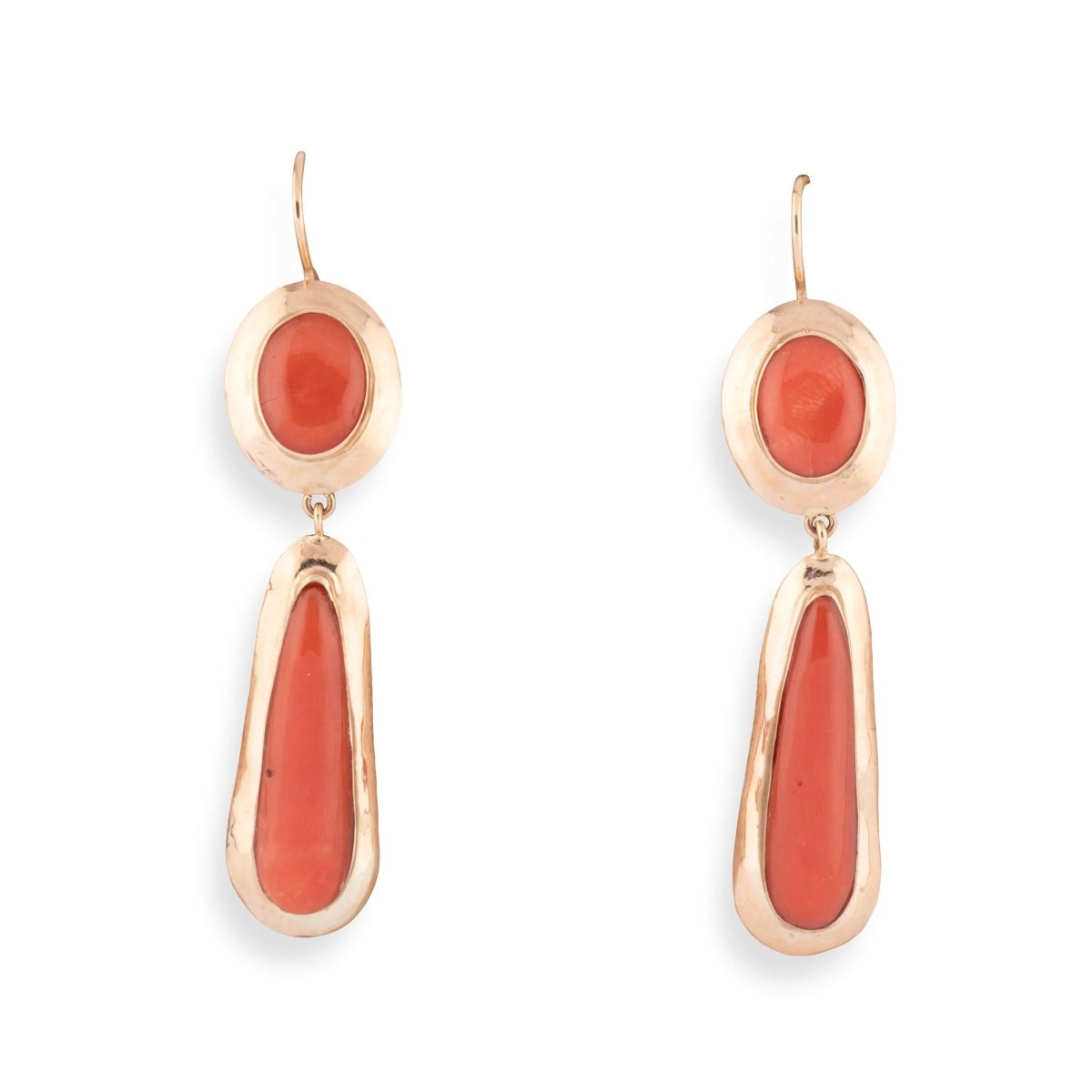 Paire de boucles d'oreilles en corail et or jaune - Castafiore