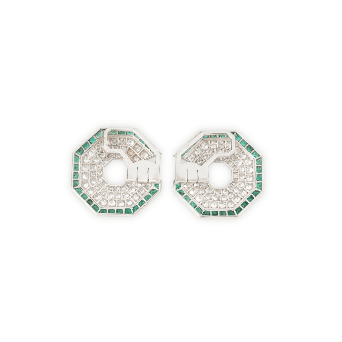 Paire de boucles d'oreilles en or blanc, diamants et émeraudes - Castafiore
