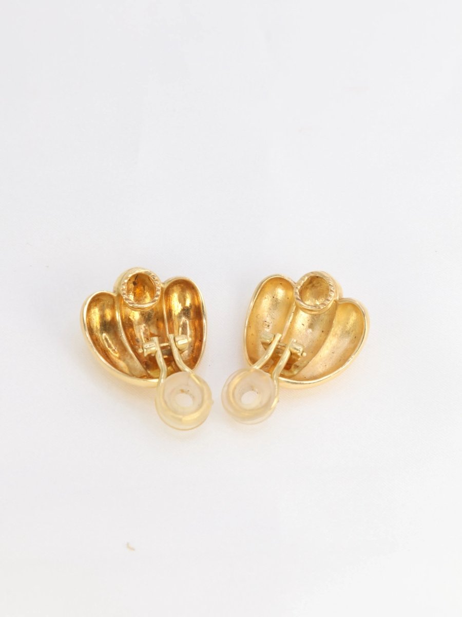 Paire de boucles d’oreilles vintage coquillage en or jaune - Castafiore