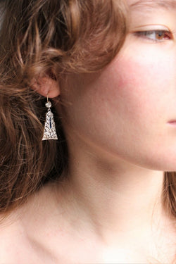 Pendants d'Oreilles Art Déco en platine et or jaune - Castafiore