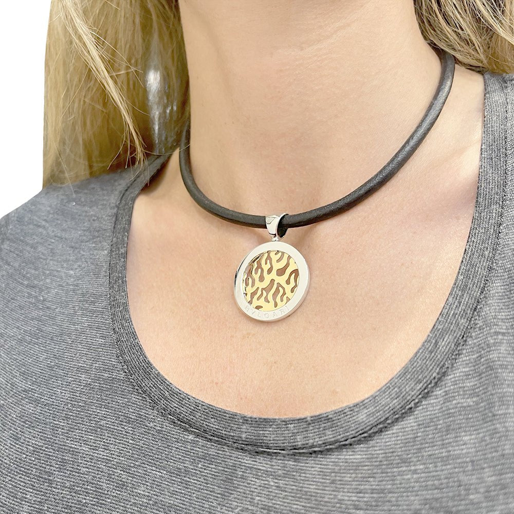 Tondo Bulgari Charm Bulgari Bvlgari Tondo Sun Charm In 18K Yellow