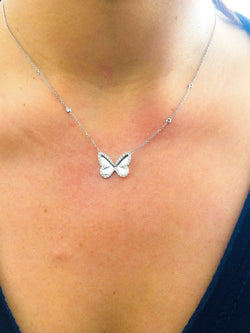 Pendentif en or gris diamants avec pendentif papillon - Castafiore