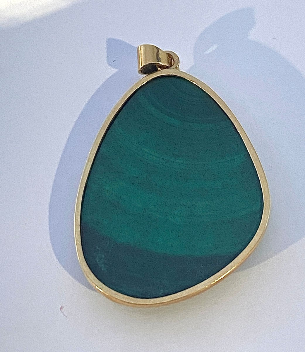 Pendentif en or jaune 18 carats orné d’une malachite - Castafiore