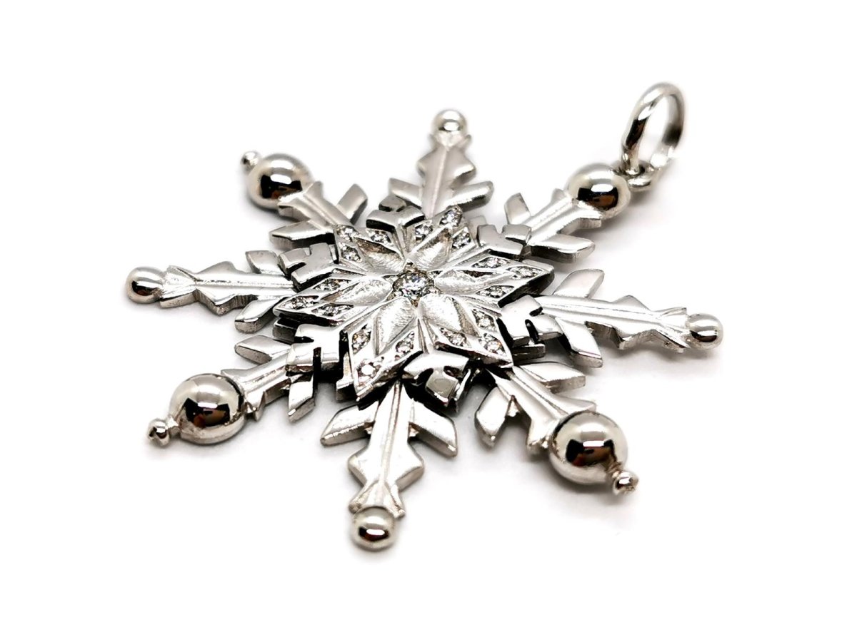 Pendentif flocon en or blanc et diamants - Castafiore