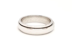 Piaget Bague Possession Or blanc Diamant - Castafiore