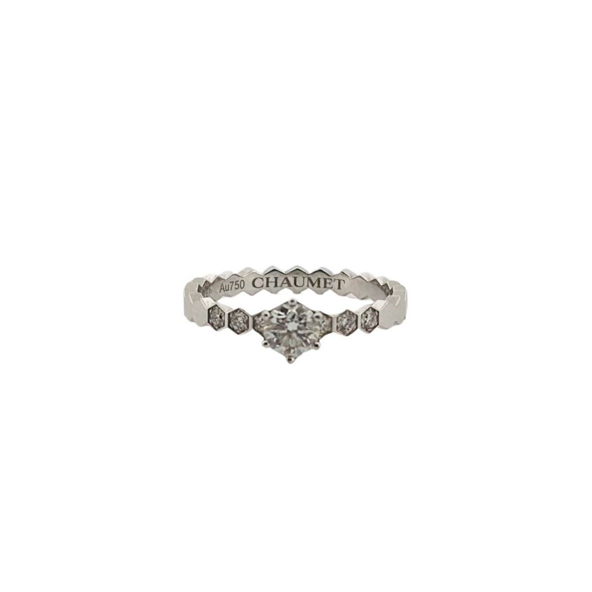 Solitaire CHAUMET en or blanc et diamant - Castafiore