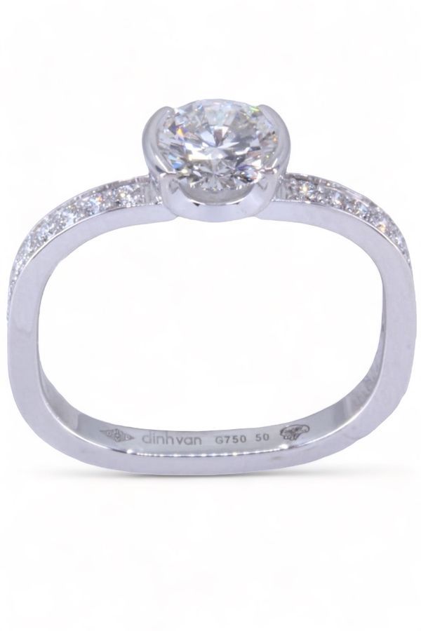 Solitaire DINH VAN "Flore" Moyen modèle en or blanc et diamants - Castafiore